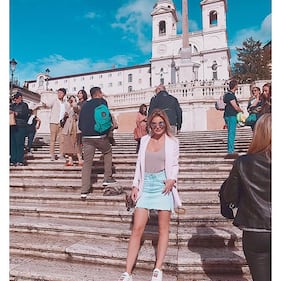 Chloe Sanderson pazza del suo Santon: le foto della bella ragazza inglese 5