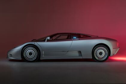 Bugatti EB110, guarda la gallery 4