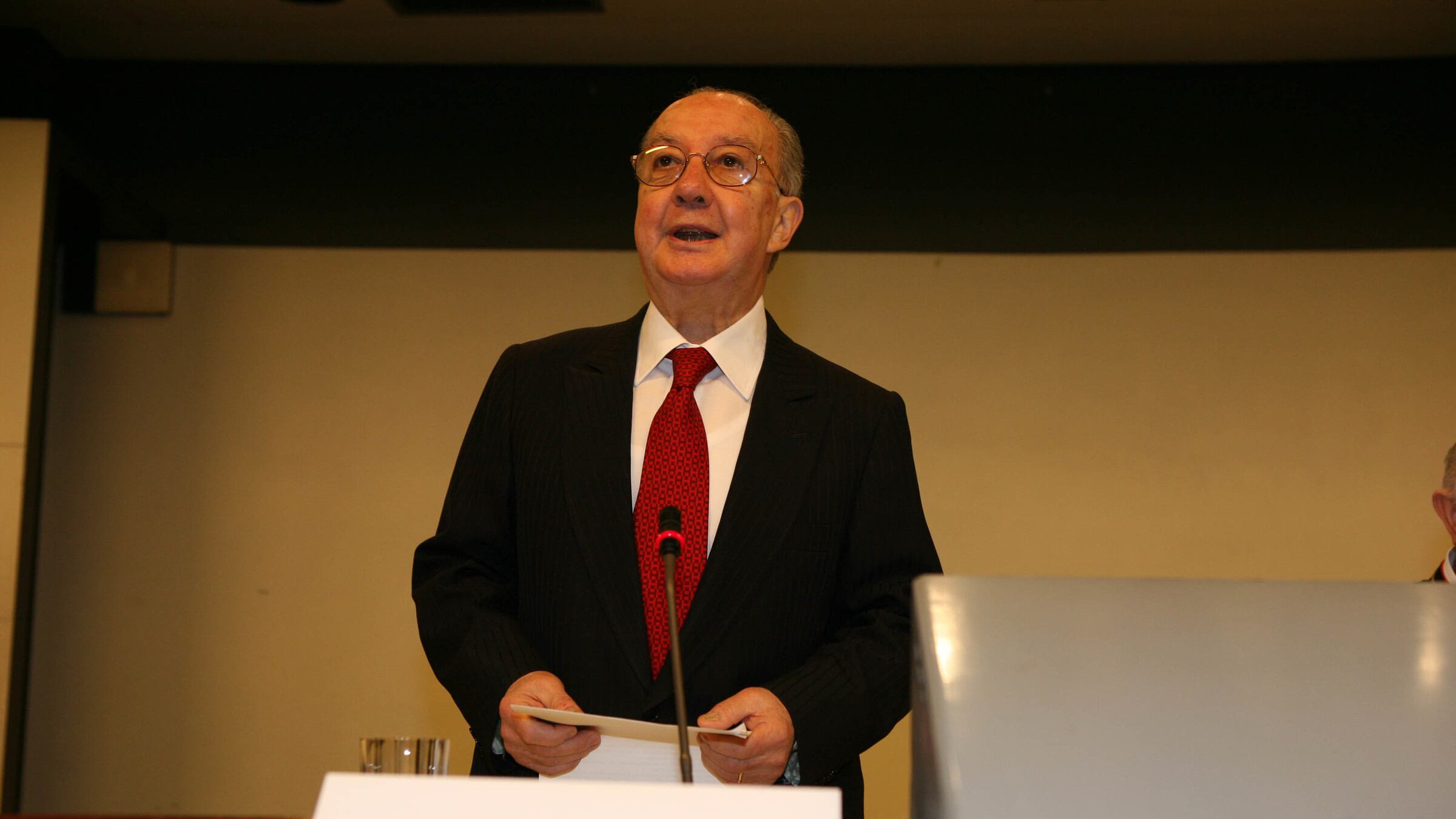 Carlo Tognoli, il socialista riformista che cambiò Milano