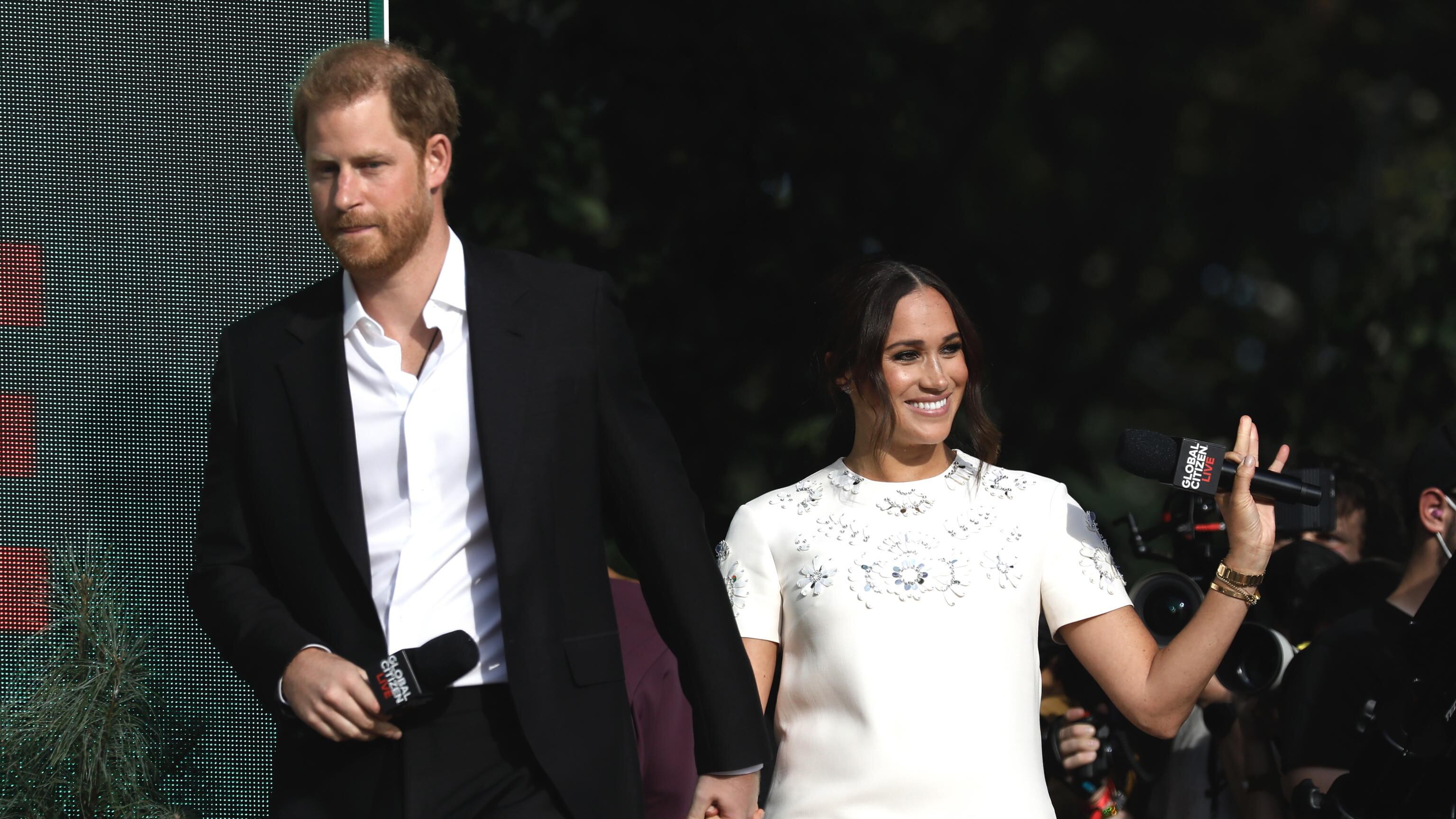 L'incontro segreto tra Harry, Meghan e la Regina