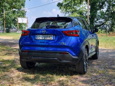 Nissan Jukel Hybrid prova su strada: guarda le foto 10