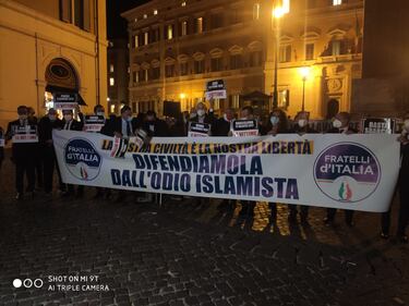 Vienna, flash mob di FdI: "Difendere civiltà da odio islamista" 3
