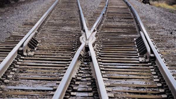 In fuga da un pedofilo morì sotto il treno Arrestato l'aguzzino