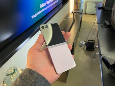 Samsung Galaxy Z Fold5, Z Flip5 e Watch6: guarda tutte le foto 15