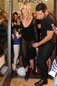 Elena Santarelli, trasparenze a Milano 54