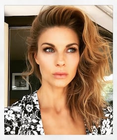 Martina Colombari, topless a Ibiza 32