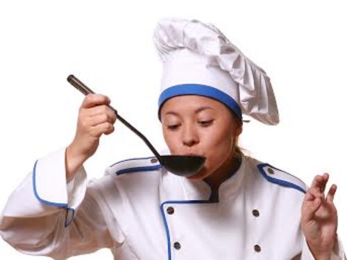 Via le donne dalla cucina: sono più cattive dei maschi