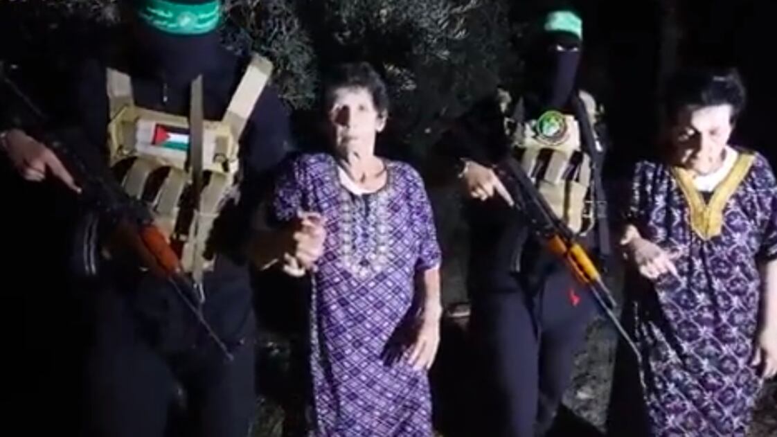 Cosa sappiamo degli ultimi due ostaggi israeliani liberati da Hamas