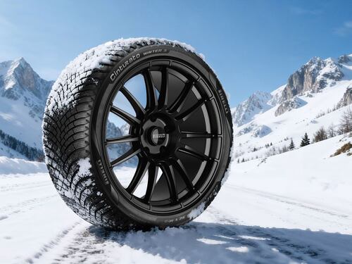 Pirelli muove la flotta olimpica di Milano Cortina 2026