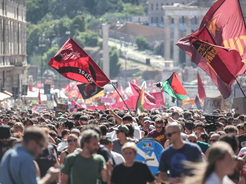 Roma, Mollicone-Tozzi (FdI): "Basta cortei a Esquilino: spostare tragitti e vietare quelli violenti. Presenteremo interrogazione"