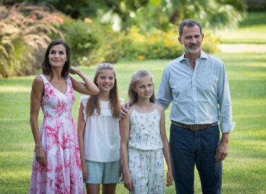 I reali di Spagna a Palma di Maiorca, consueto ritratto di famiglia 5