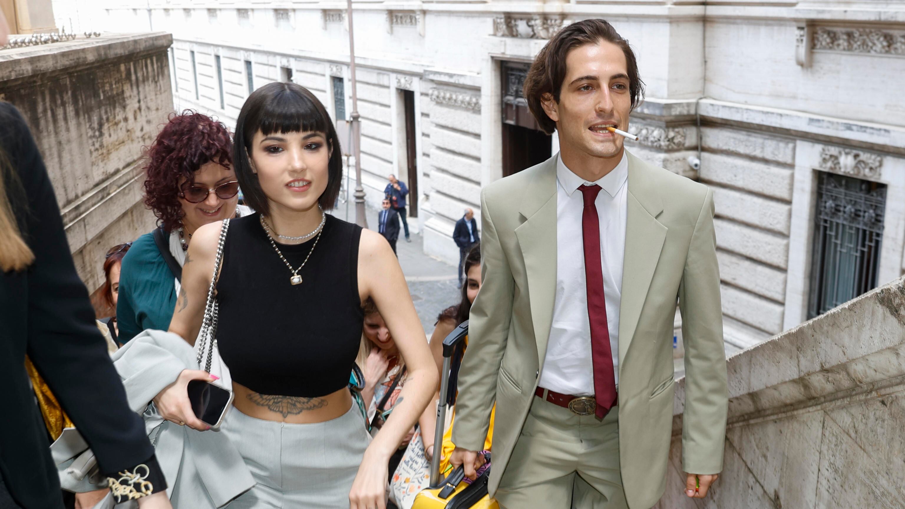 "Denuncio chi ha girato il video del bacio". Damiano dei Maneskin sulla rottura con Giorgia Soleri