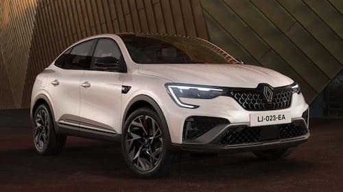 Nuova Renault Arkana 2023, guarda tutte le foto 17