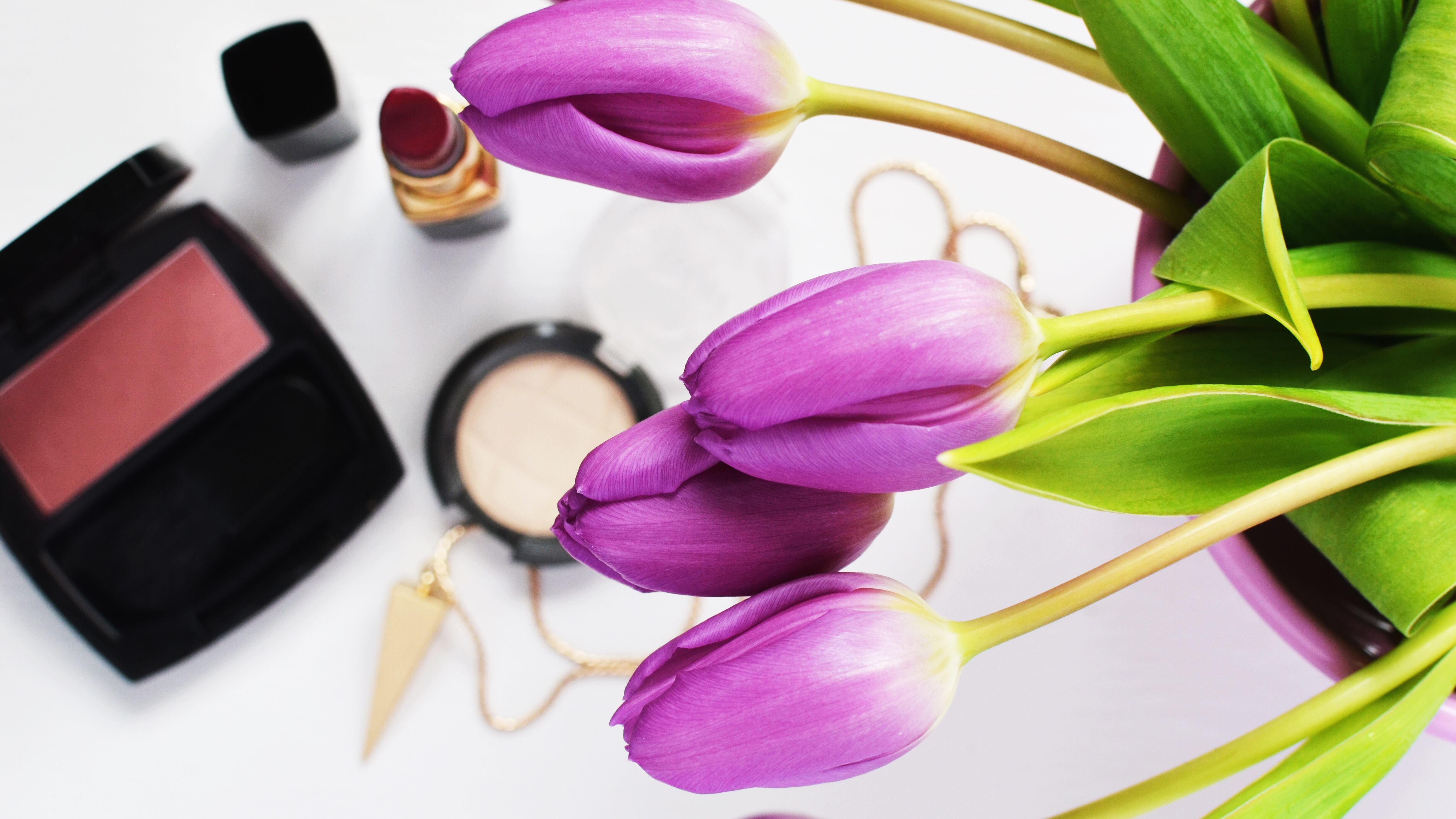 Make-up: pulizie di primavera nel beauty-case