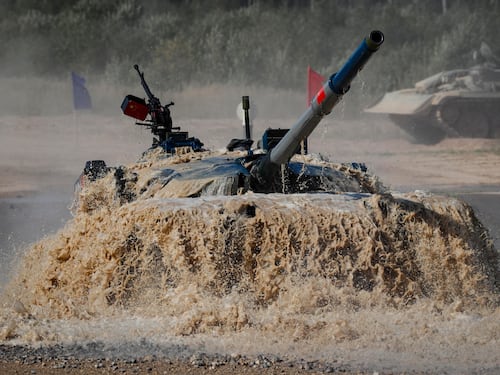 La Cina mostra i muscoli: boom di esercitazioni per avvisare gli Usa