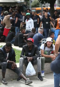 Migranti, nuovo blitz della polizia in stazione Centrale 8