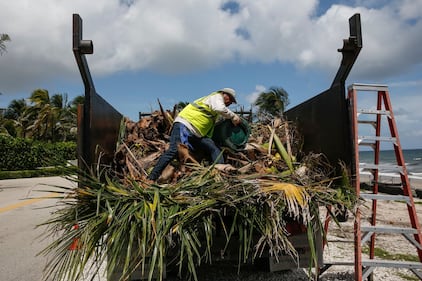 Uragano Dorian, in Florida ci si prepara al peggio 6
