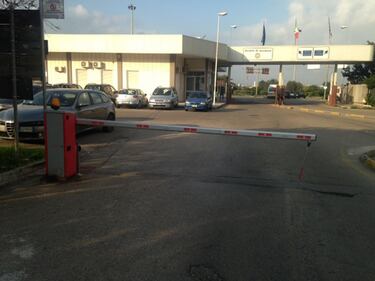 Sparatoria al Vito Fazzi di Lecce 6