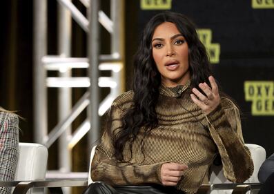 Kim Kardashian, i look sexy in foto 6