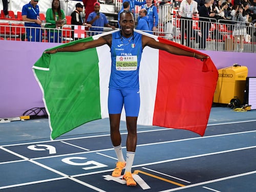 “Noi italiani veri. Fiero di saltare per il Paese che mi ha accolto”