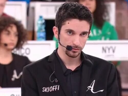 Amici, Skioffi eliminato: "Dentro la scuola ci scannavamo a vicenda"