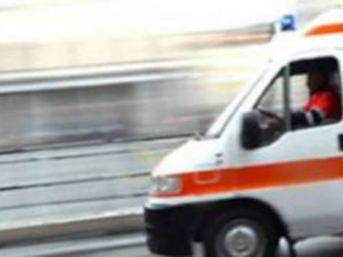 Napoli, arresto cardiaco a 20 anni: l'ambulanza arriva dopo un'ora