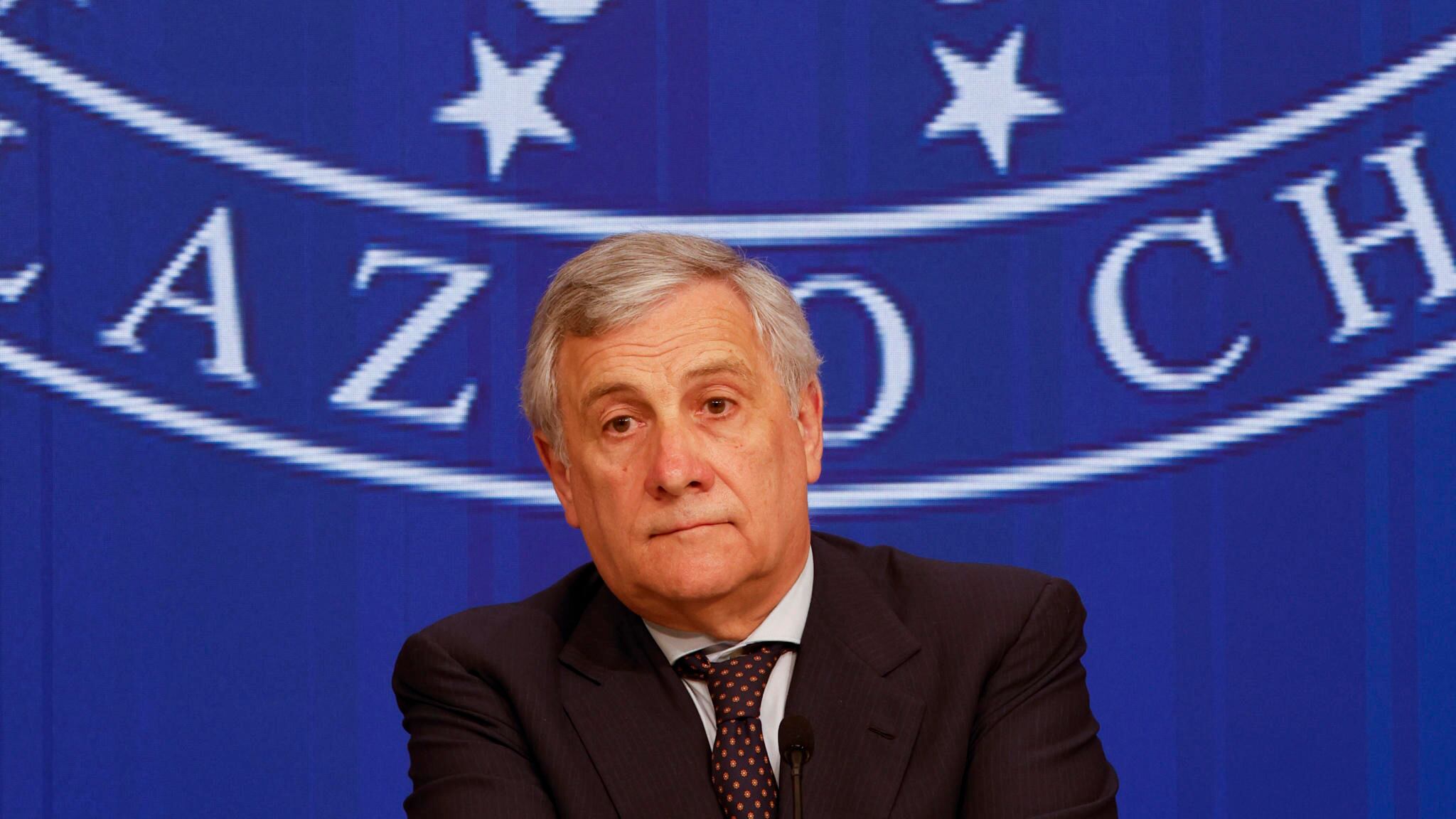 Tributo in Consiglio dei ministri. Meloni e Tajani: è il fondatore. Giustizia, "la riforma è per lui"