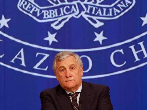 Tributo in Consiglio dei ministri. Meloni e Tajani: è il fondatore. Giustizia, "la riforma è per lui"