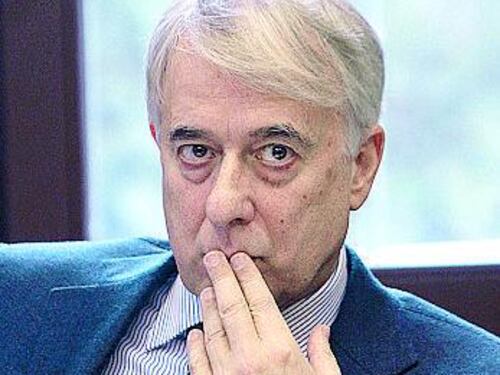 Lo schiaffo di Pisapia alla Chiesa: «Bimbi in adozione anche ai gay»