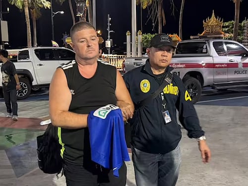 Tre donne uccise e chiuse in valigia. Bangkok rivive l'incubo Serpente