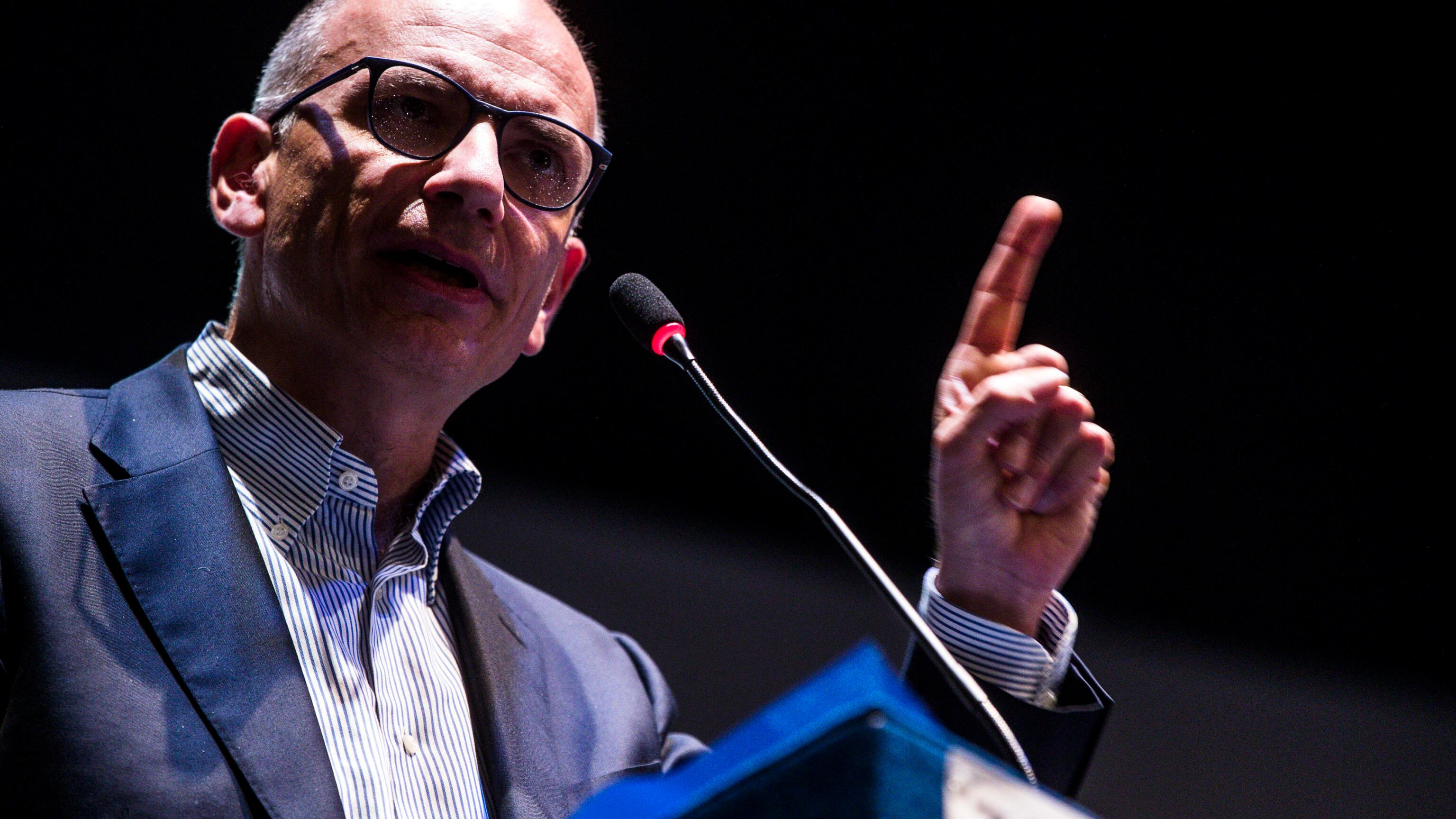 Quella strana idea di democrazia. Letta: "Se vince il Sì saranno problemi"