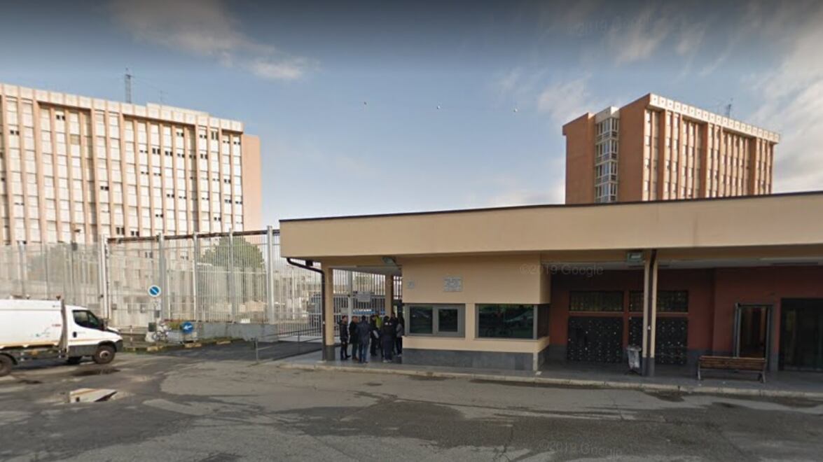 Aggressione choc nel carcere di Torino, nigeriano tenta di accecare un agente