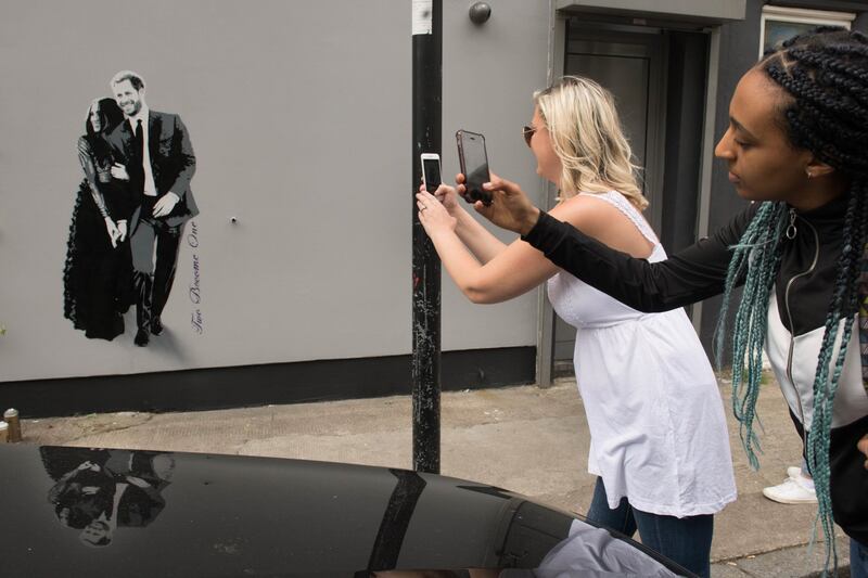 Meghan Markle e il Principe Harry, murales per il Royal Wedding 3