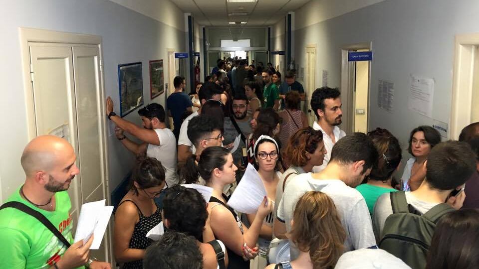 Quella bella Italia che si mette in fila per donare il sangue