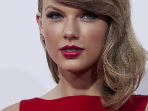 Taylor Swift in Italia, petizione dei fan per il "1989 World Tour"