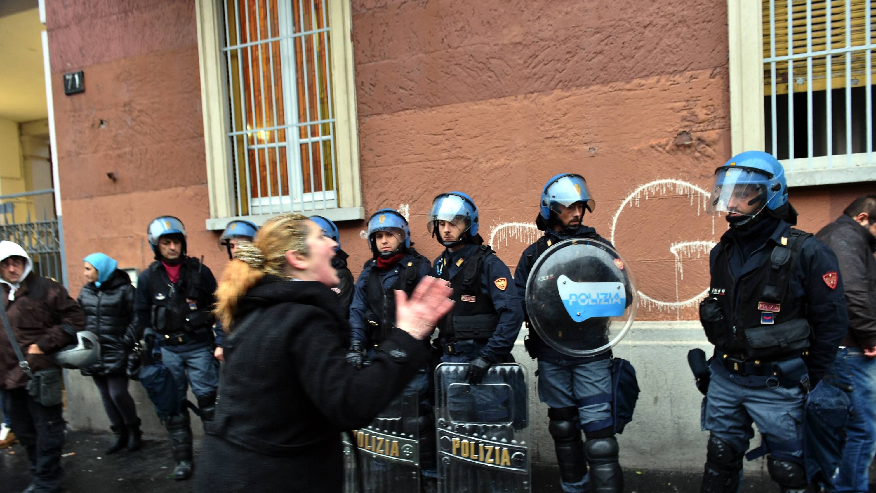 Riprendiamoci le case