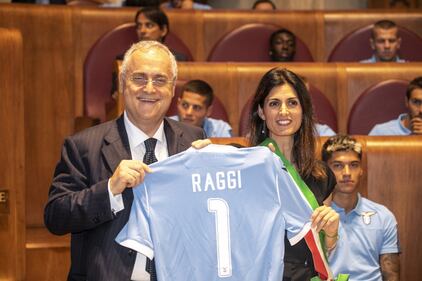 La Lazio ricevuta al Campidoglio: i biancocelesti festeggiano la Coppa Italia 6
