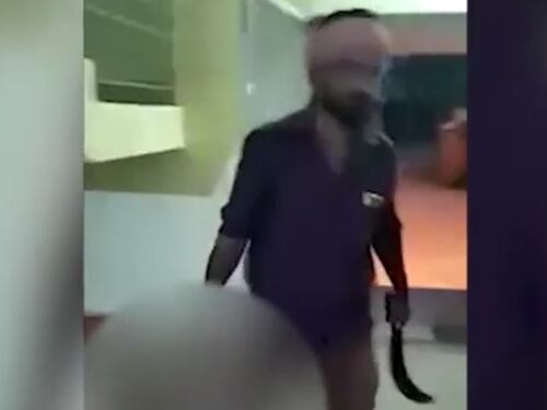 India, decapita la moglie e porta la testa alla stazione di polizia