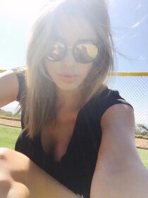 Aida Yespica, il seno esplode su Instagram 27