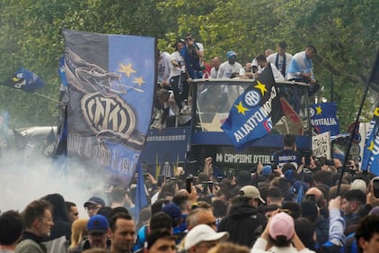 Milano si colora di nerazzurro: le immagini più bella della festa dell'Inter 18