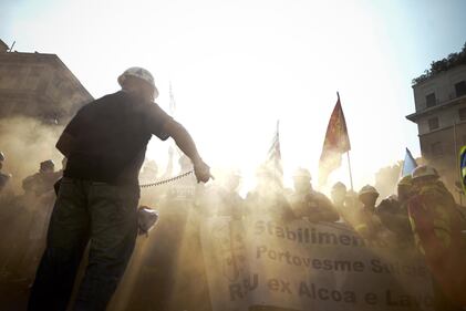 La protesta dell'Alcoa si sposta a Roma 1