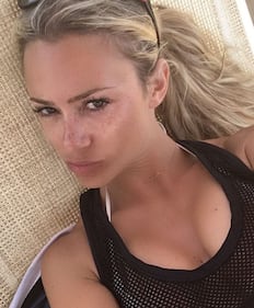 Martina Stella sexy su Instagram 17