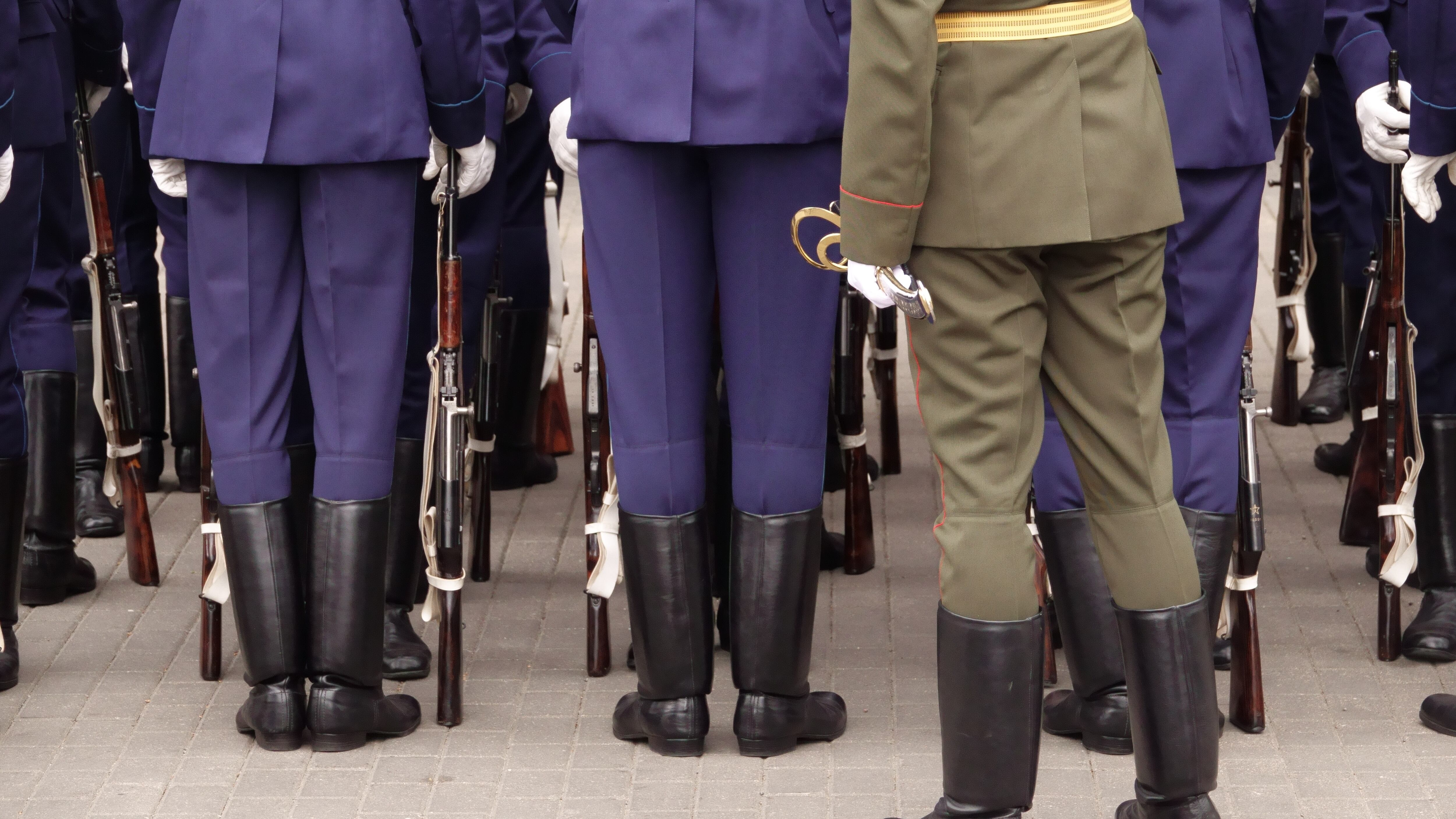L'esercito europeo pronto a schierarsi. Ma la politica Ue frena