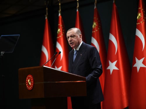 Il canale che irrita i russi e che fa paura a Istanbul