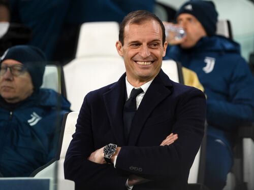 Allegri: "Scudetto? Si vince con 100 punti. E il Napoli non mollerà"
