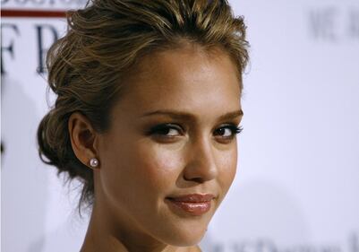 Jessica Alba nel nuovo video di Taylor Swift 24