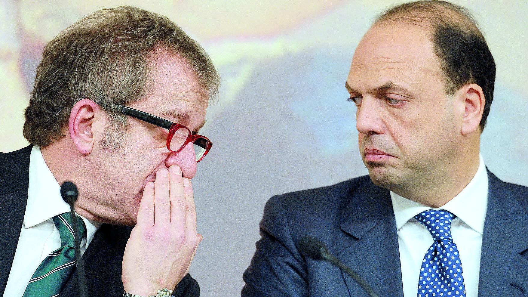Maroni: "M'interessa soltanto la Lombardia" Alfano spera nell'accordo