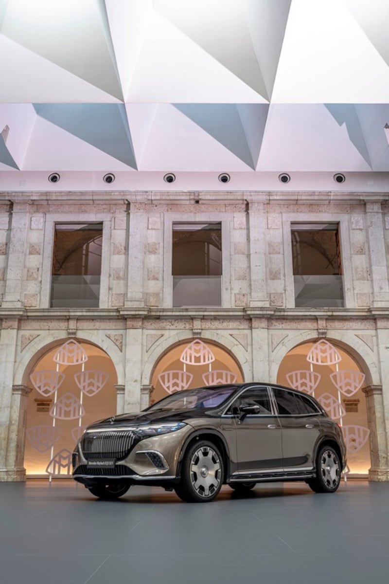 Mercedes-Maybach EQS SUV: guarda la gallery 9