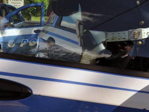 Udine, rapinano la gioielleria e sparano in pieno centro