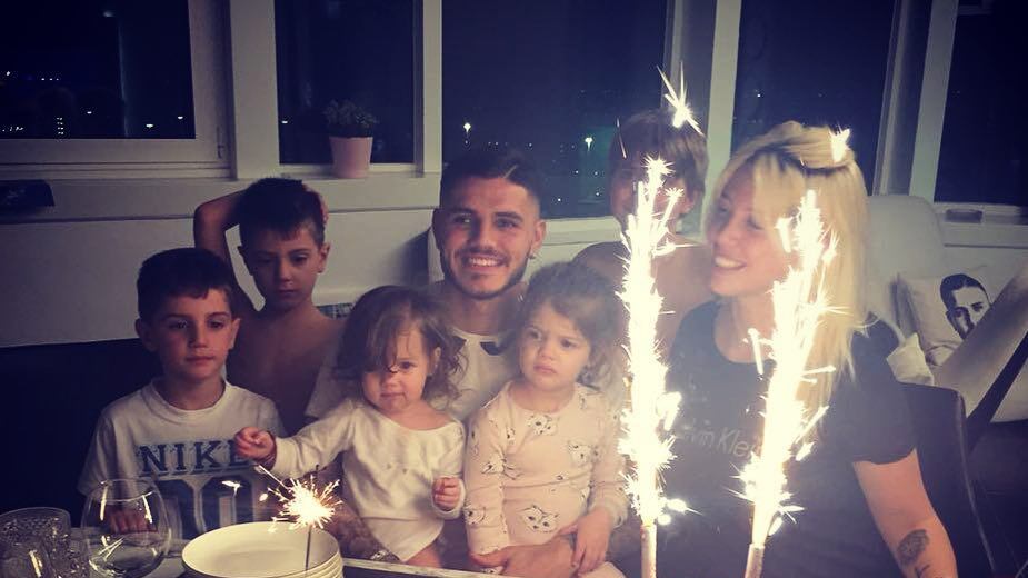 Wanda Nara dice basta: "Troppe bugie su me e Icardi, adiremo alle vie legali"
